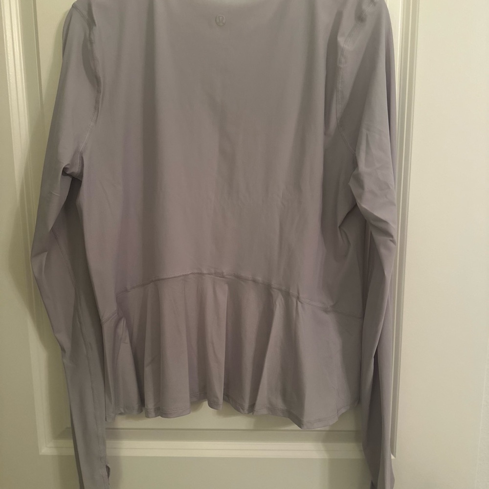 Lululemon Iced Iris Look ahead run long sleeve top - Picture 4 of 4